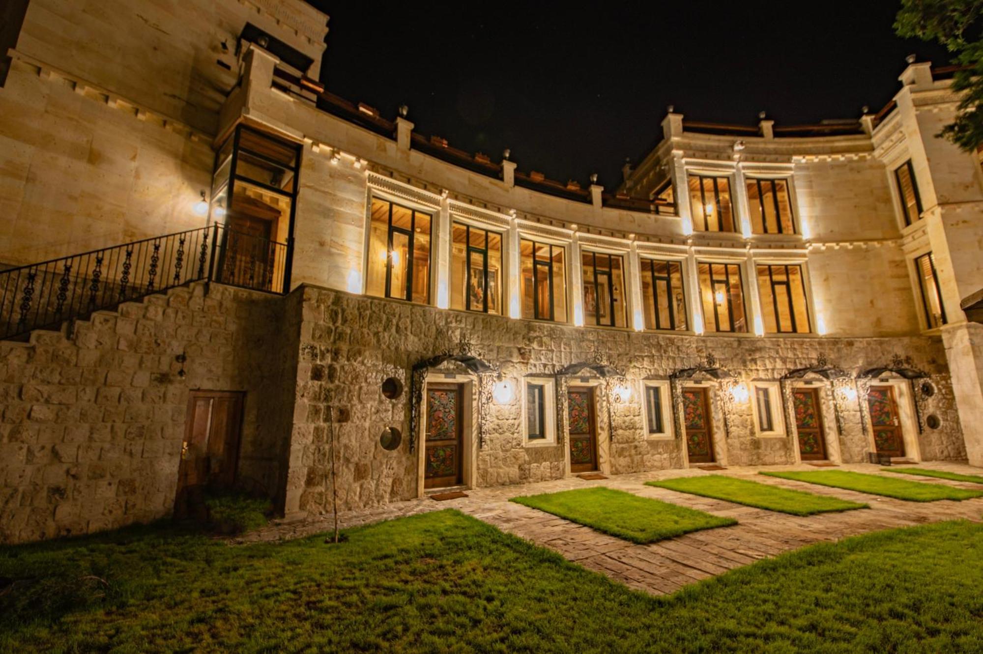 Bed and Breakfast Sobek Stone House Cappadocia Невшехир Экстерьер фото