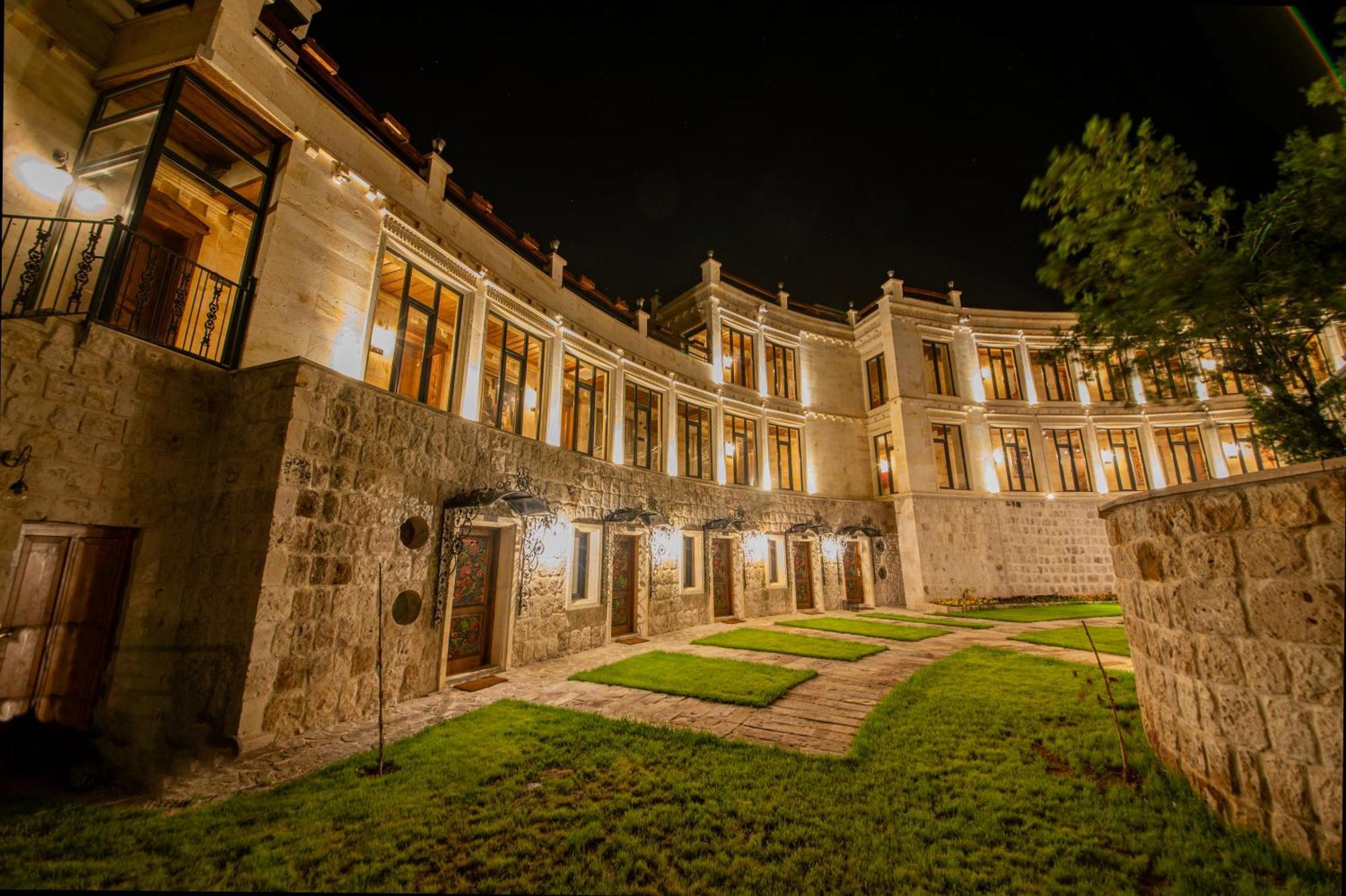 Bed and Breakfast Sobek Stone House Cappadocia Гореме Экстерьер фото