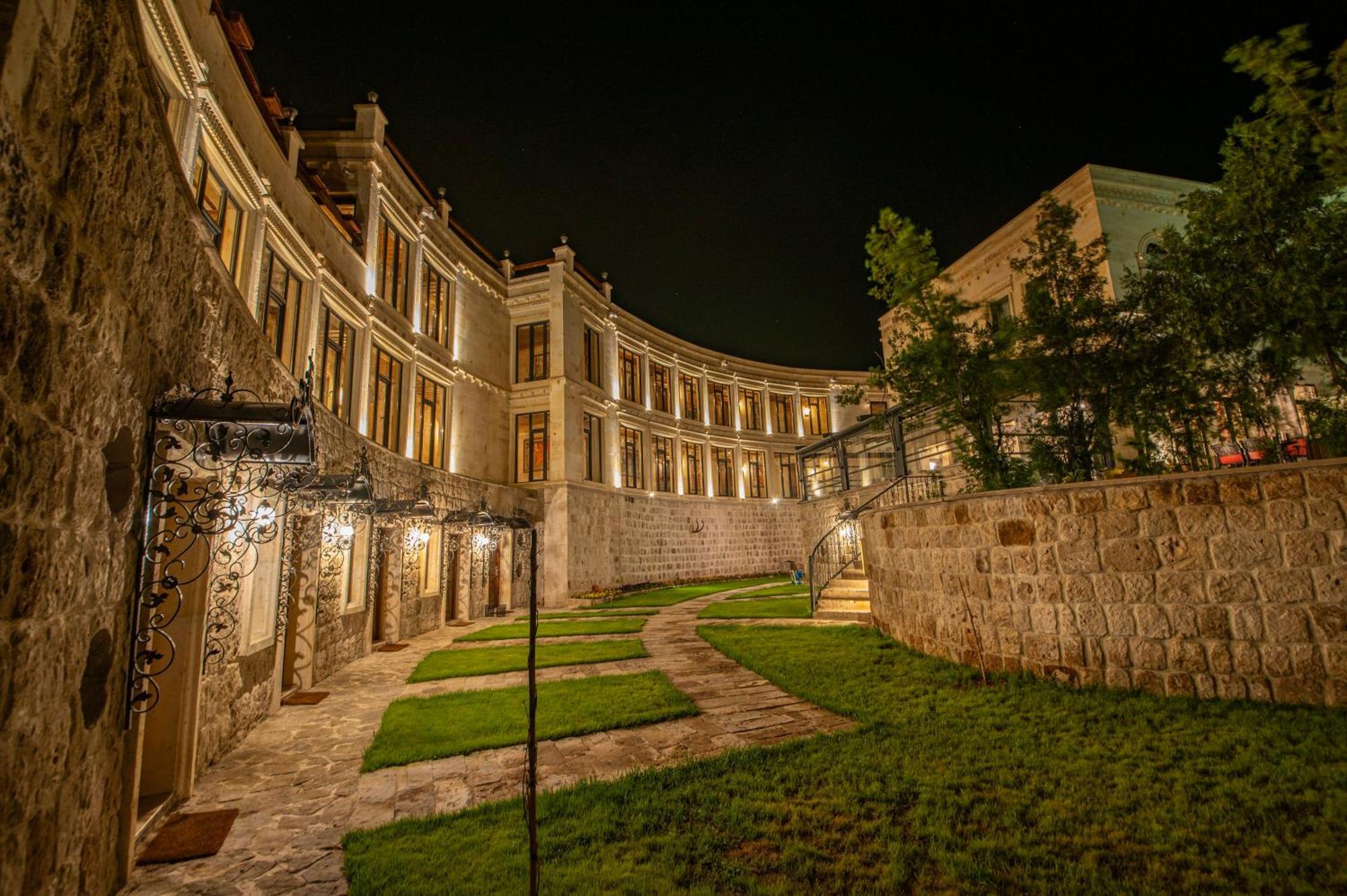 Bed and Breakfast Sobek Stone House Cappadocia Невшехир Экстерьер фото